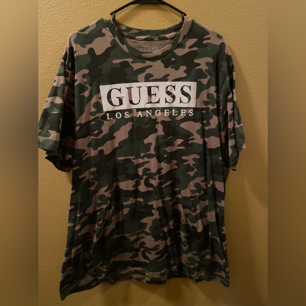 Guess Green Camouflage Short Sleeve Tee